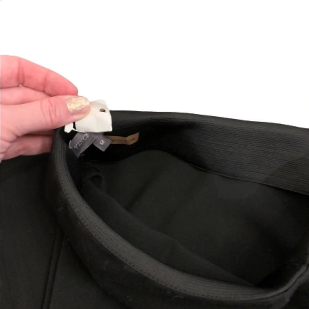 VINCE CAMUTO Pants - Picture 2 of 3